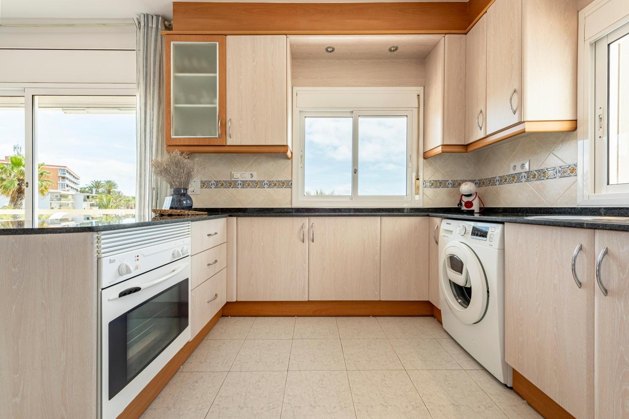 Apartamento Frente Al Mar Cambrils Ngoại thất bức ảnh