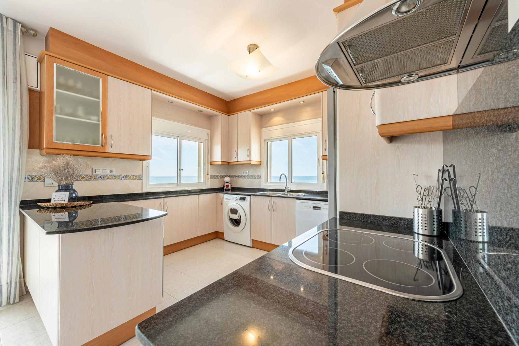 Apartamento Frente Al Mar Cambrils Ngoại thất bức ảnh